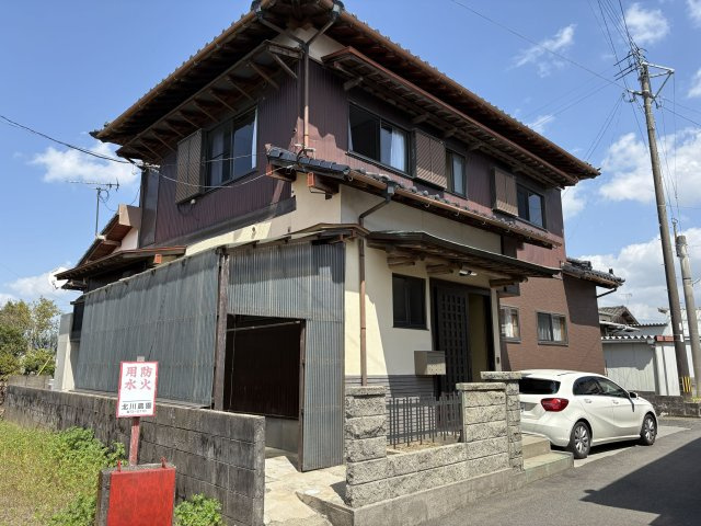 豊城貸家
