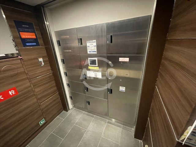 SERENiTE本町エコートのその他共用部分|SERENiTE本町エコート　宅配ボックス