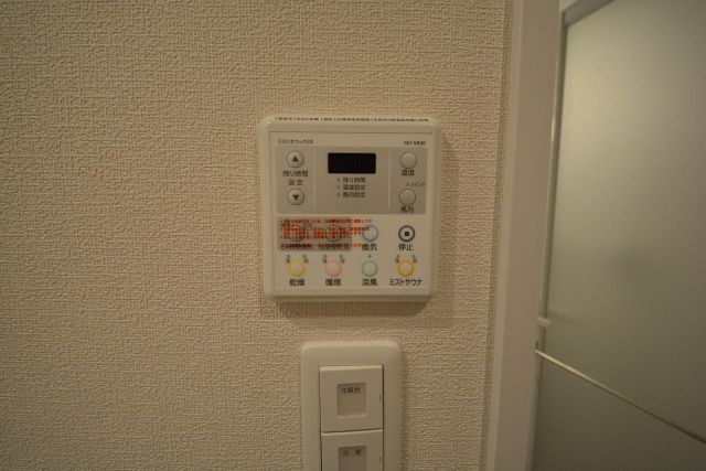 プレサンス松屋町駅前の設備|プレサンス松屋町駅前　浴室乾燥機