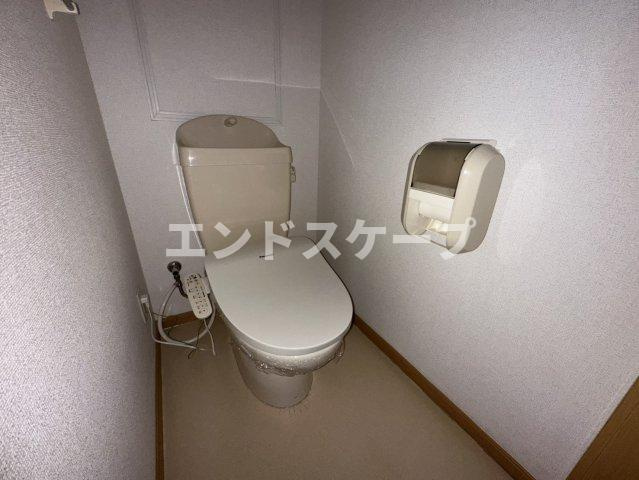 グランドレジデンスのトイレ|高崎、前橋のお部屋探しはエンドスケープまで！お客様の理想お聞かせ下さい♪