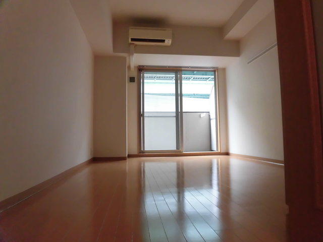 ニューシティアパートメンツ円上町の居間・リビング|前回募集時の写真です。