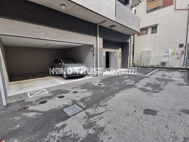 エスリード天神橋筋六丁目の駐車場|駐車場完備です