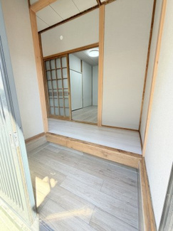 【玄関】