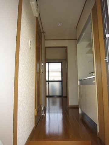 熊本市北区楡木２丁目のアパートの玄関|きれいな玄関です