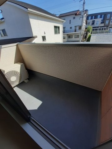 合志市須屋のアパートのバルコニー|バルコニーからの眺めを楽しみながら食事をしませんか