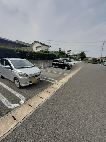 熊本市北区龍田陳内３丁目のアパートの駐車場|駐車場があります