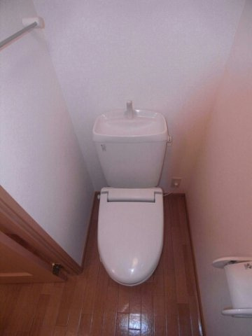 熊本市北区植木町山本のアパートのトイレ|トイレも気になるポイント