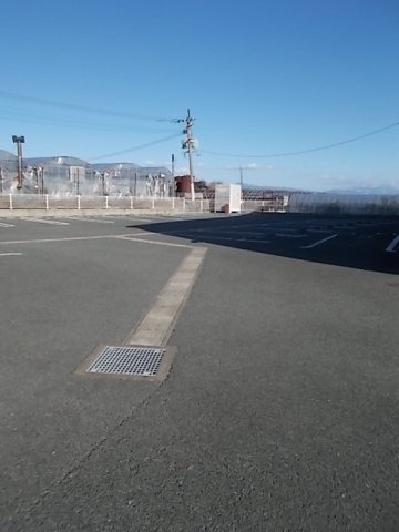 熊本市北区植木町木留のアパートの駐車場|駐車場があります