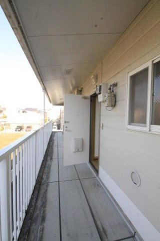 熊本市東区小山２丁目のアパートのエントランス|エントランスです