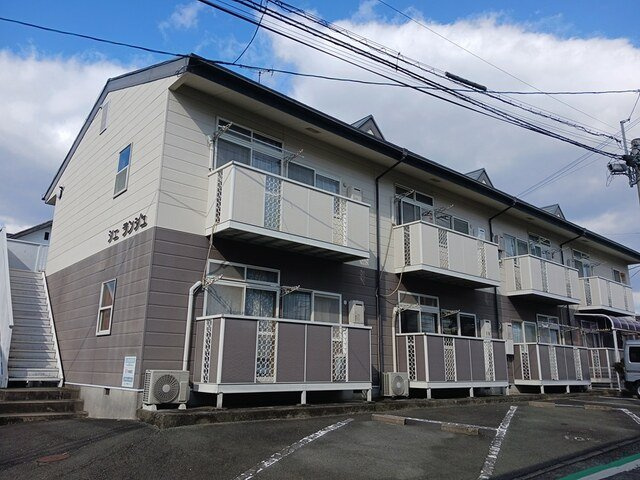 熊本市東区下南部３丁目のアパートの外観|外はこのようになっています
