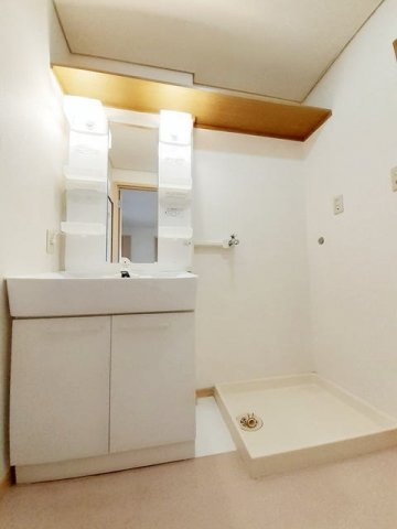 熊本市東区下南部３丁目のアパートの洗面所|忙しい朝には欠かせない洗面所です