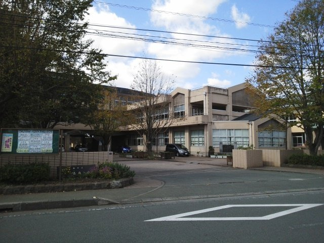 熊本市東区長嶺南７丁目のアパートの周辺|長嶺小学校まで150m