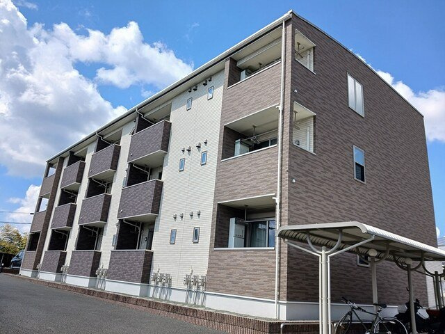 熊本市東区長嶺東８丁目のアパートの外観|外はこのようになっています