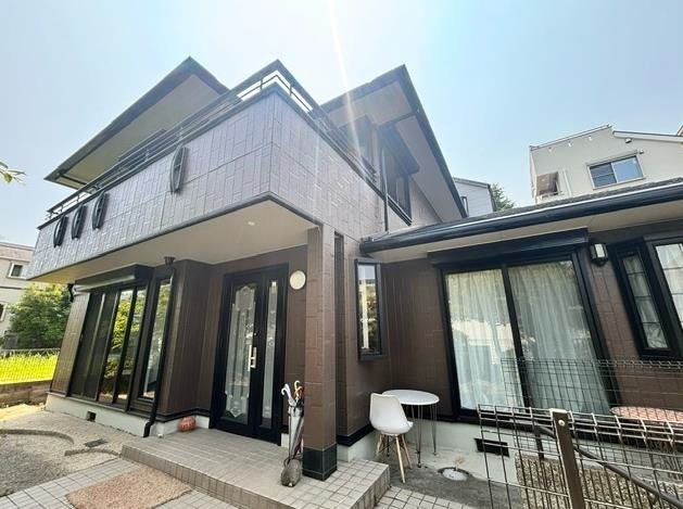 芦屋三条町貸家