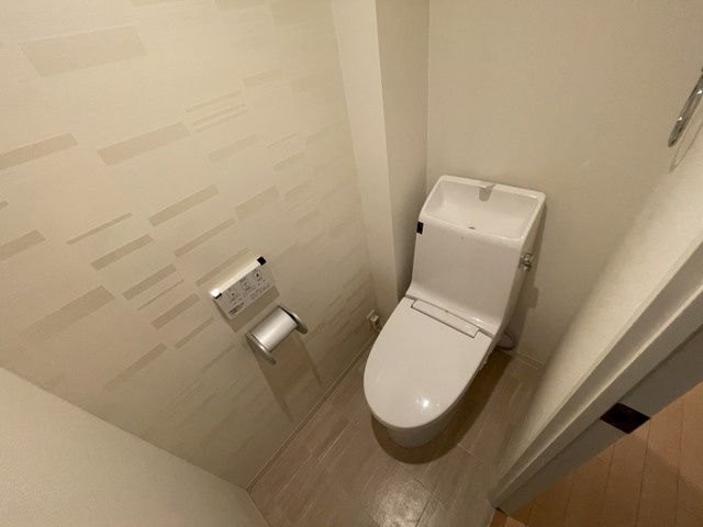 芦屋楠町パインクレストのトイレ