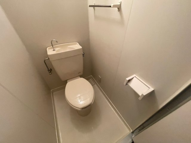 クレセント公光のトイレ