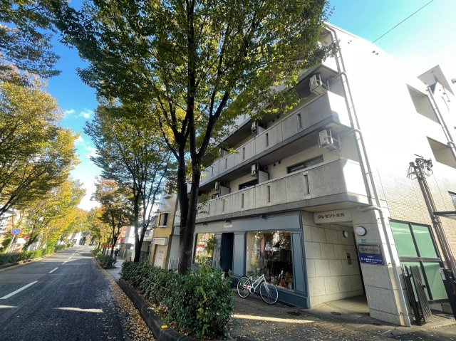 クレセント公光の外観