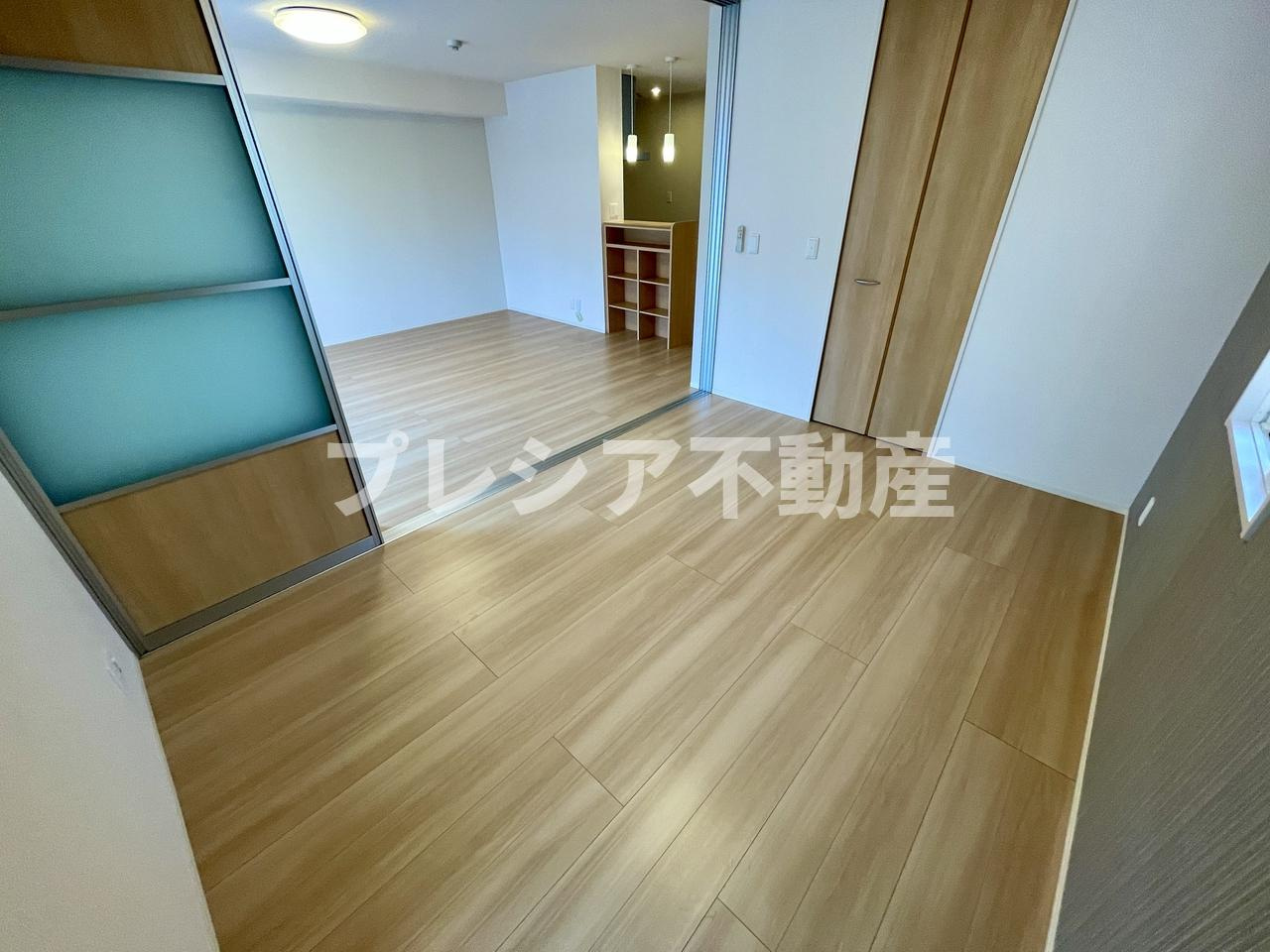 EVISTAGE甲子園の洋室