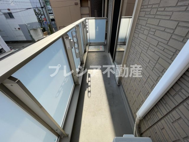 EVISTAGE甲子園のバルコニー