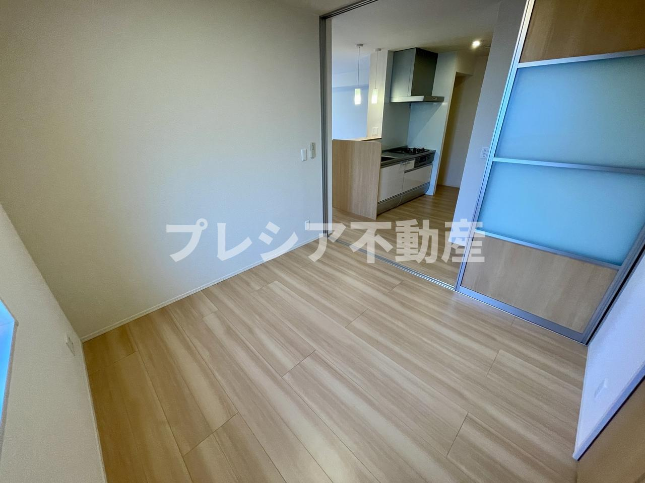 EVISTAGE甲子園の洋室