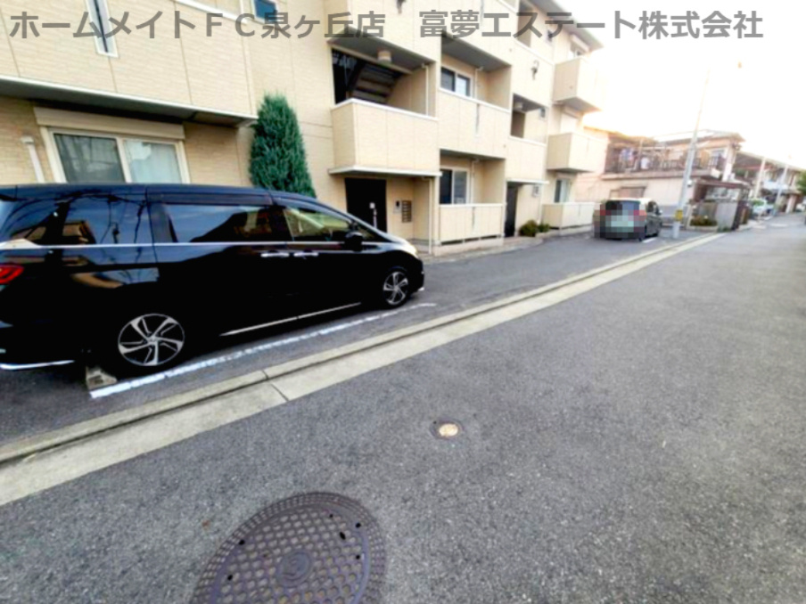 アオーラヌエボⅡの駐車場