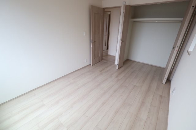 《仲介手数料無料》北区大成町４丁目611-1新築一戸建て‎ハートフルタウンの洋室|3階 6帖