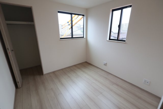 《仲介手数料無料》北区大成町４丁目611-1新築一戸建て‎ハートフルタウンの洋室|3階 4.5帖