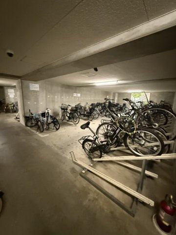 パセオ・TOKYOイーストの駐輪場