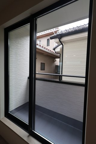 《仲介手数料無料》北区大成町４丁目611-1新築一戸建て‎ハートフルタウンのバルコニー