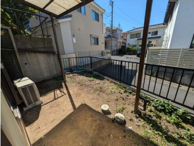 柏戸建の庭