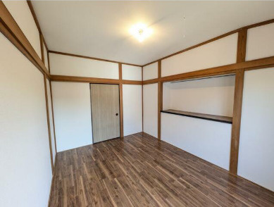 柏戸建の内装