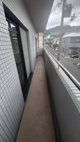 【バルコニー】ベルヴィ本山中町
