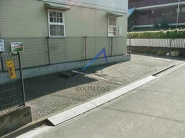 コスモコープの駐車場|駐車場です。