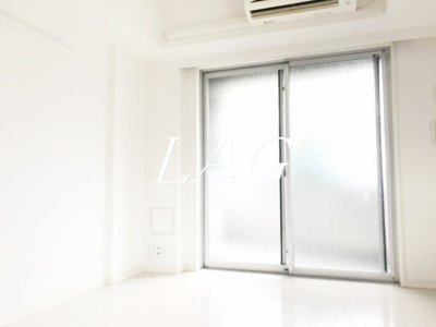 【居間・リビング】 | Ｍｅｒｅ　ｄｅ　ｒｅｖｅ | 洋室のお部屋です。