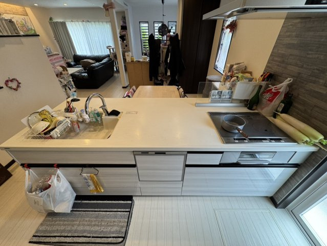充実した日々が手に入る♪ソーラー付き×Z空調付きの那須塩原市中古物件のキッチン
