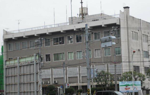 多摩警察署まで332m