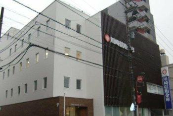 川崎信用金庫登戸支店まで702m