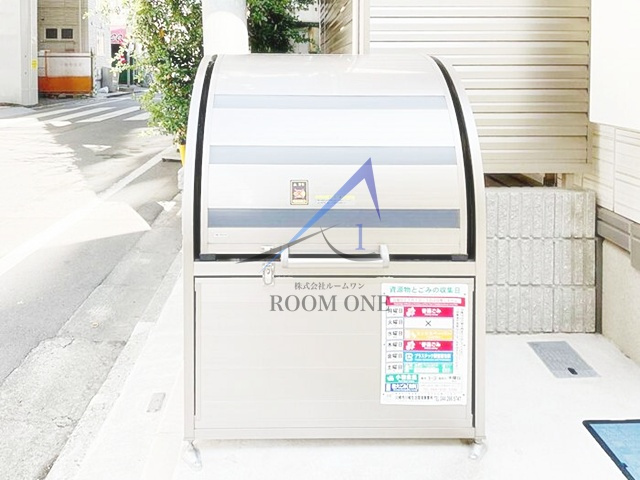クレスタ