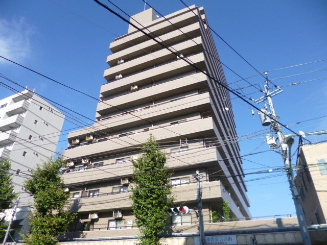 シーアイマンション日暮里の外観