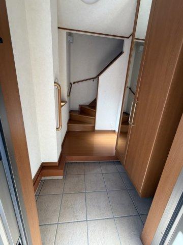 ジョイナ スの玄関