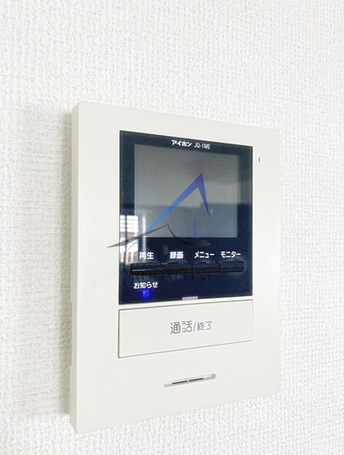 メゾン・ド・ロアのセキュリティ|モニター付きインターホンです。