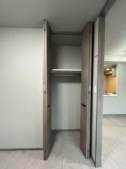 S-RESIDENCE目黒大岡山bresaの収納