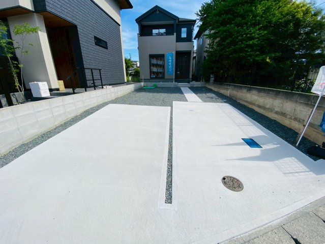 よかタウン／北区打越町１期／１号棟の駐車場