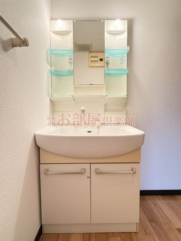カンファート三潴の洗面所|コンパクトで使いやすい洗面所