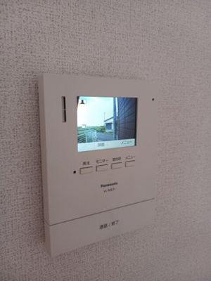 【セキュリティ】 | ジョイ・キープ・クニヤンⅡ | モニター付きインターホンです