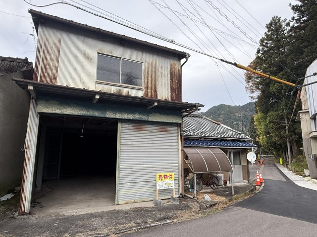 2025/12/1新規　戸建　下呂市金山町　98万