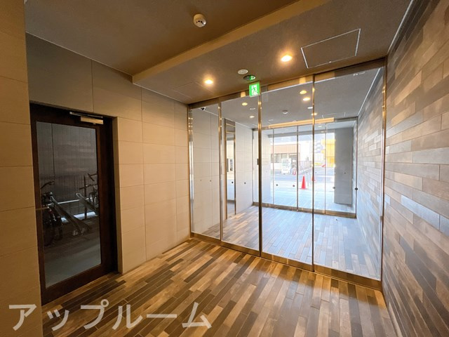レジデンシア小牧駅前のロビー