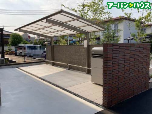 La Grandirの駐車場