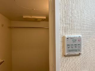 ネクストステージのその他|建具の色は相違がございます（イメージ）