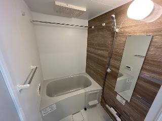 ネクストステージの浴室|建具の色は相違がございます（イメージ）